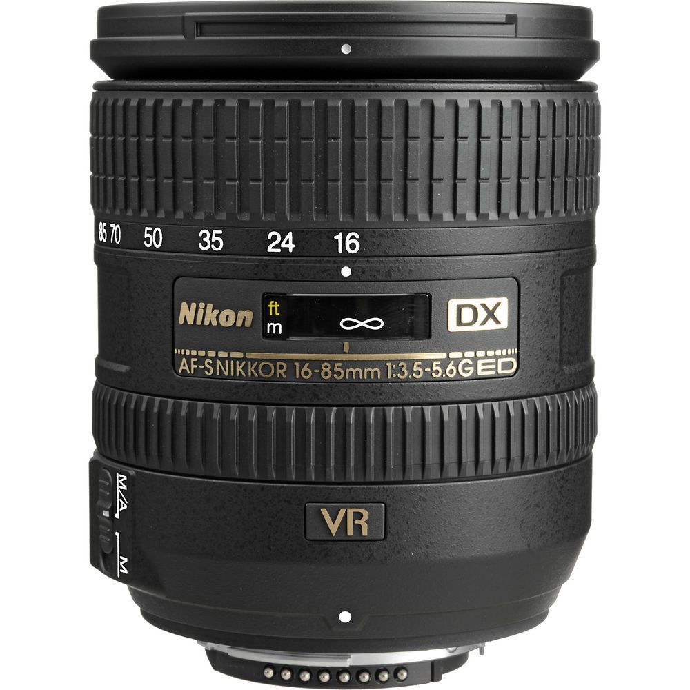 close up of a Nikon AF-S DX NIKKOR 16-85mm F3.5-5.6G ED VR