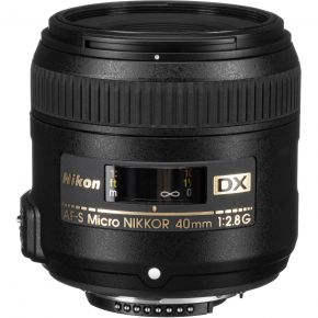 Nikon  AF-S DX MICRO 40mm f/2.8G 