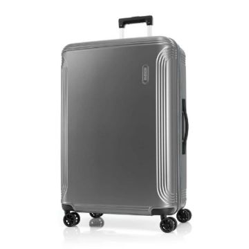 Front picture of American Tourister HYPEBEAT Spinner 79cm EXP TSA Silver colour